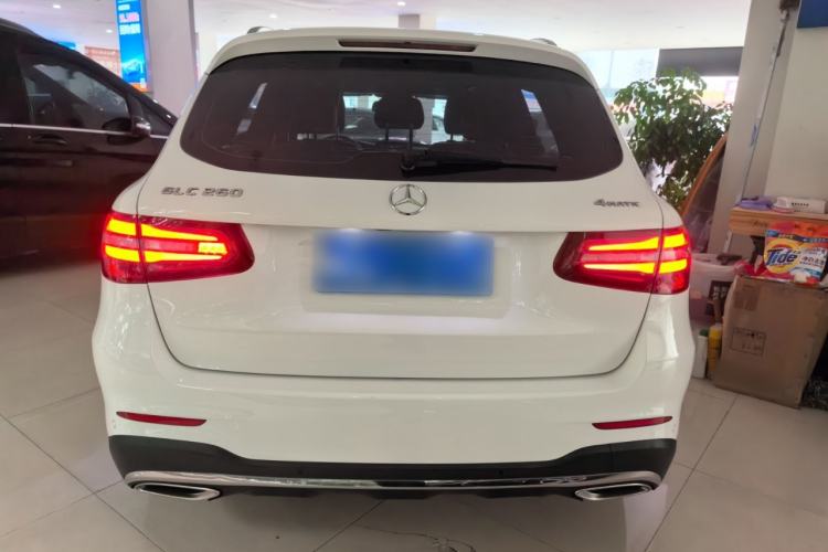 Used Mercedes-Benz GLC 2018 GLC 260 4MATIC Dynamic Edition Exterior 4