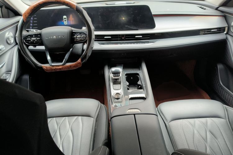 Used Chery Arrizo 8 2023 1.6T DCT Ya