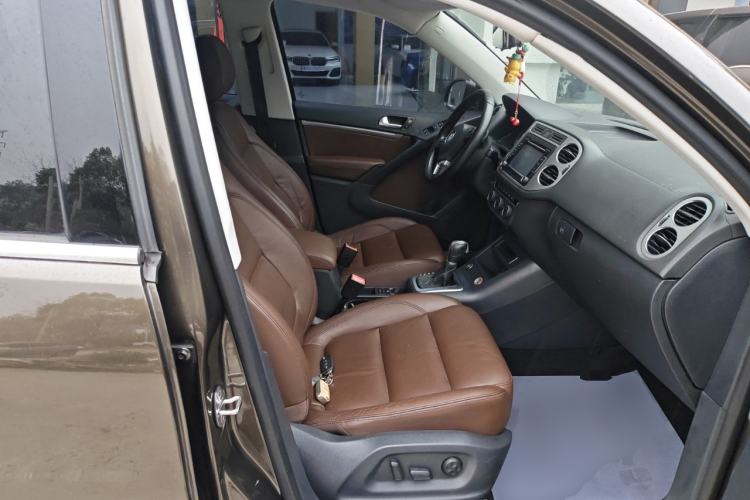 Used Volkswagen Tiguan L 2015 1.8TSI Automatic Two-Wheel Drive Luxury Model