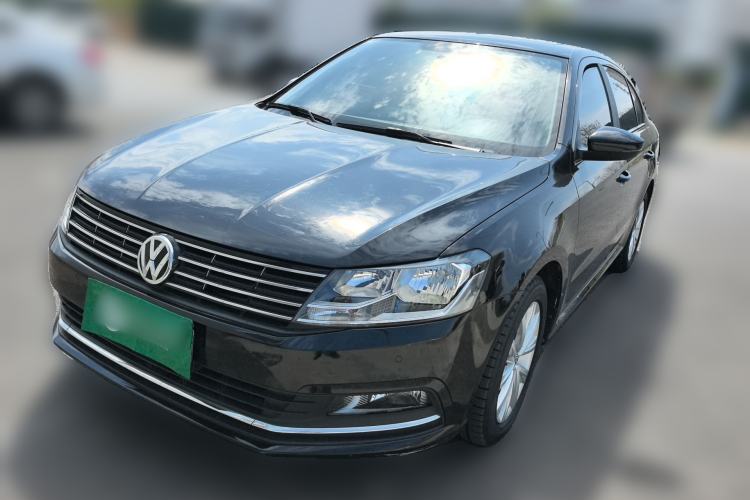 Used Volkswagen Lavida 2015 1.6L Manual Comfort Edition