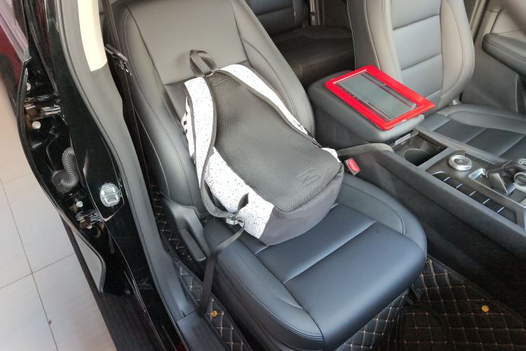 Used Great Wall Poer 2023 2.0T Commercial Version Automatic Diesel 4x4 Elite Long-Box GW4D20M
