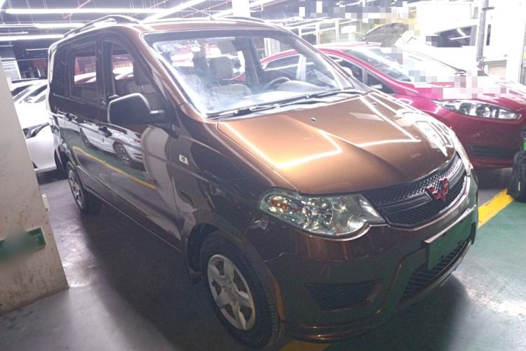 Used Wuling Hongguang 2015 1.5L S Base Model China IV Front Right 45 Deg