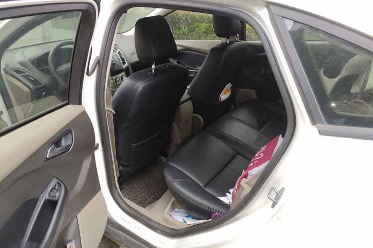 Used Ford Focus 2012 Sedan 1.6L Automatic Comfort Model