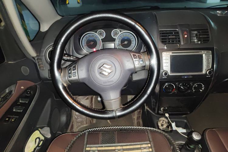 Used Suzuki SX4 2012 1.6L Manual Ruiqi Model Steering Wheel