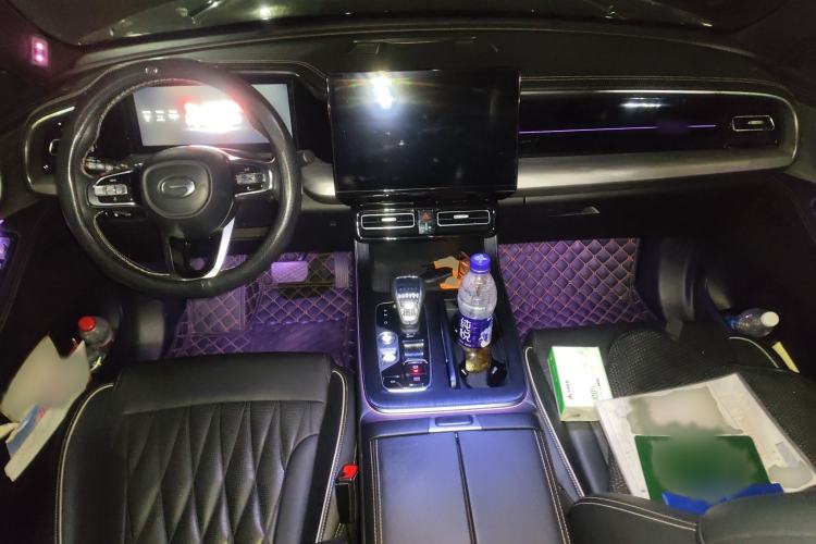 Used GAC Trumpchi GS8 2022 Linghang Series 2.0 TGDI Two-Wheel-Drive Luxury Smart Connectivity Version (7 Seats)