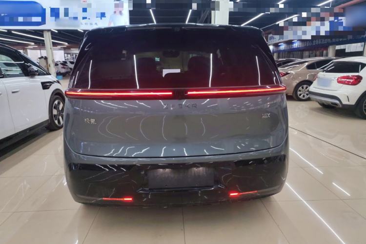 Used Zeekr MIX 2025 Intelligent Driving Version
