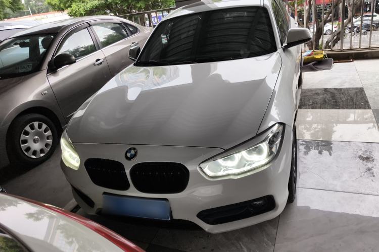 Used BMW 1 Series 2018 118i Sport Design Package
