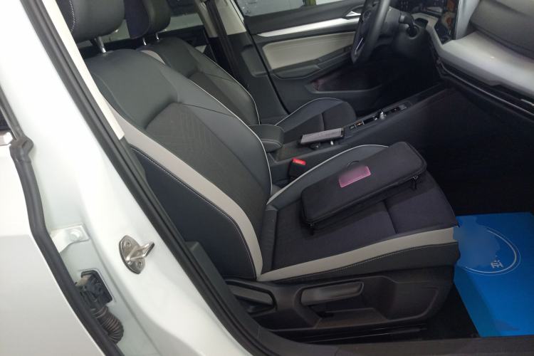 Used Volkswagen Golf 2023 Facelift 280TSI DSG Pro