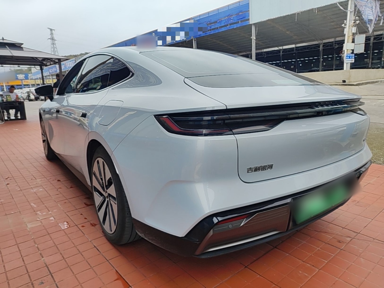 Geely Galaxy E8 2024 550 km Range Rear-Drive MAX — снимка 4