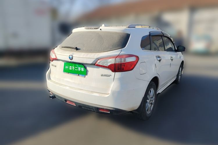 Used Venucia T70 2016 1.6L Manual Ruixing Edition

