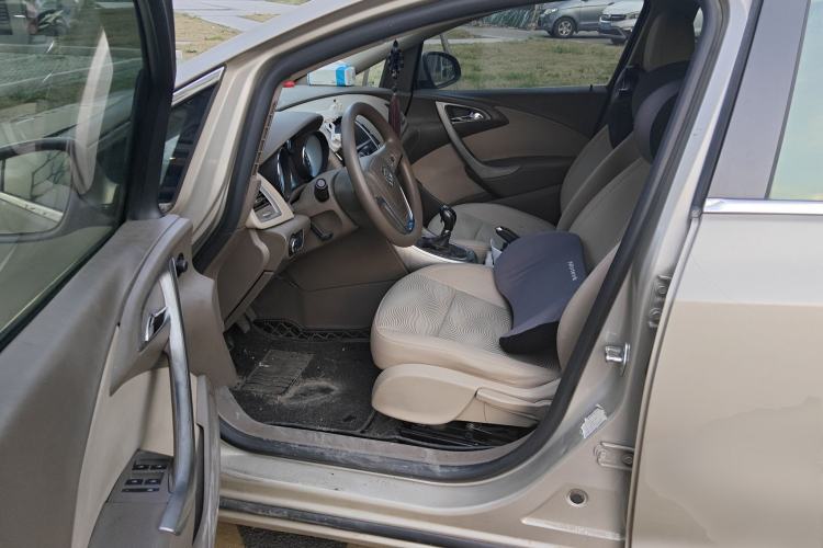 Used Buick GT 2013 GT 1.6L Manual Entry-Level Model