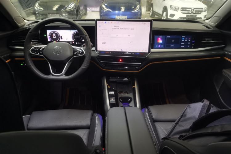 Used Volkswagen Passat 2025 Pro 380TSI Starry Dragon Edition
