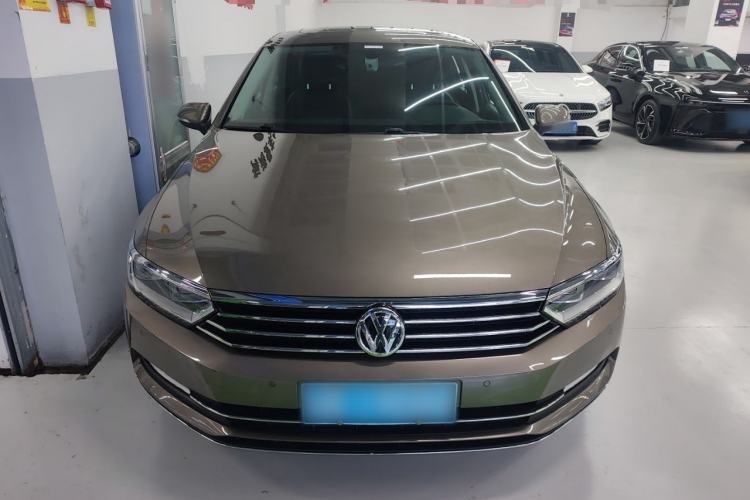 Used Volkswagen Magotan 2019 330TSI DSG Luxury Model China V Standard