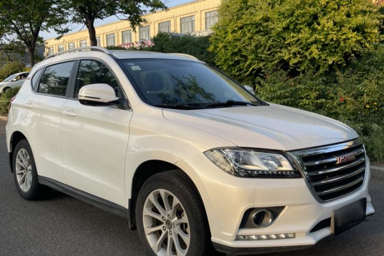 Used Haval H2 2017 Red-Label 1.5T Manual Two-Wheel Drive Luxury Model
