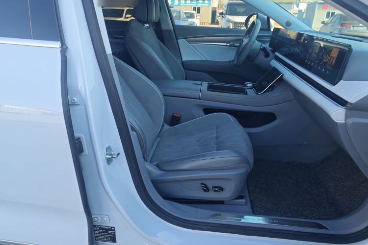 Used VOYAH PASSION 2023 Four-Wheel Drive Flagship Edition