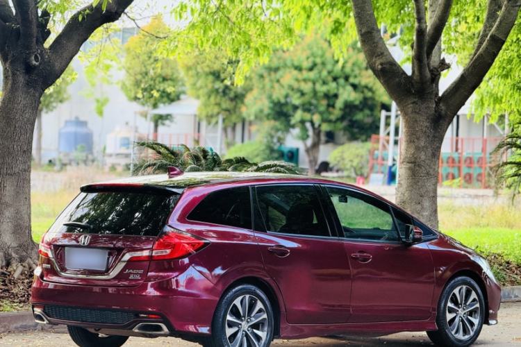 Used Honda Jade 2017 210TURBO CVT Fashion Edition 5-seater
