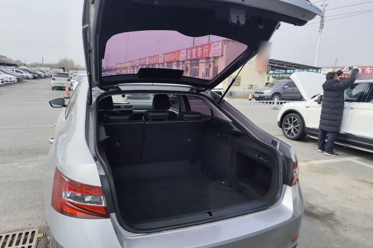 Used Skoda Superb 2018 TSI330 DSG Comfort Edition China VI Standard