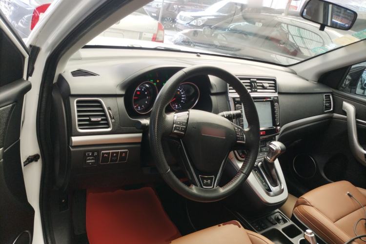 Used Haval H6 2015 Sport Edition 1.5T Automatic Two-Wheel Drive Luxury Model