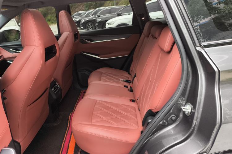 Used CHANGAN CS75 PLUS 2023 3rd Generation 1.5T Automatic Pilot Model Left Rear Seat