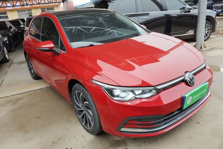 Used Volkswagen Golf 2021 280TSI DSG Pro Front Right 45 Deg