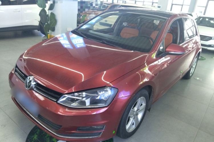 Used Volkswagen Golf 2016 230TSI Automatic Comfort Version
