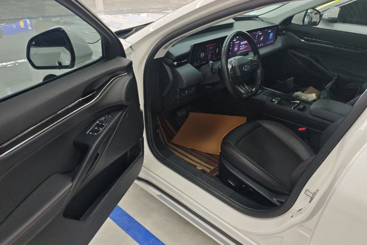 Used Ford Mondeo 2023 EcoBoost 180 Luxury Model
