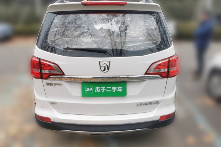 Used Baojun 730 2016 1.5T Manual Luxury Edition 7 Seats
