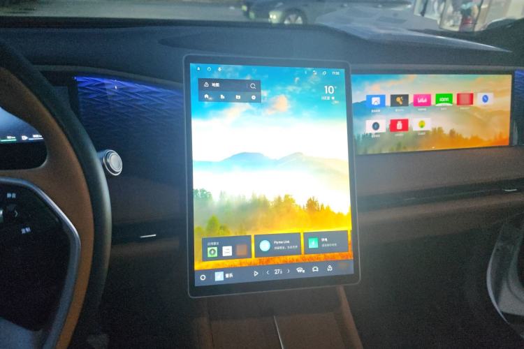 Used Geely Galaxy L7 2025 EM-i 115km Exploration+ Edition
