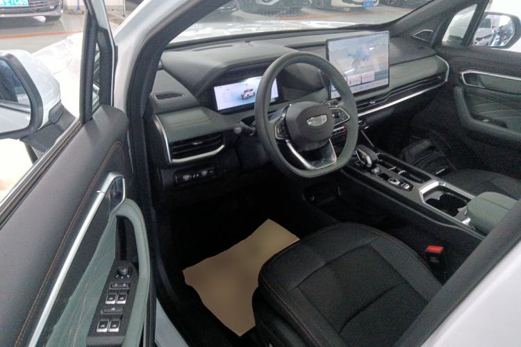 Used Geely Auto Haoyue L 2024 2.0T DCT Prestige Version