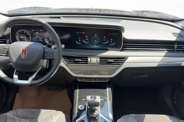 Used Hongqi HS5 2022 2.0T Smart Connect Flagship Edition Center Console