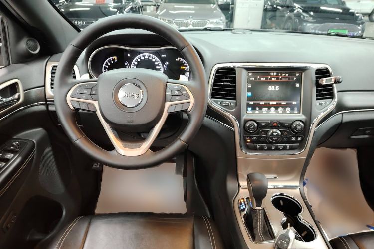 Used Jeep Grand Cherokee 2016 3.0L Comfort Navigation Edition