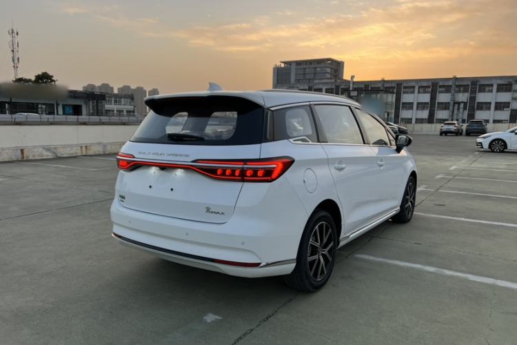 Used BYD Song MAX New Energy 2022 DM-i 105KM Flagship Model