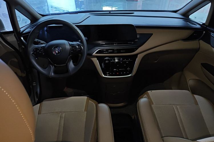 Used Buick GL8 2021 ES Land Cruiser 653T Luxury Edition