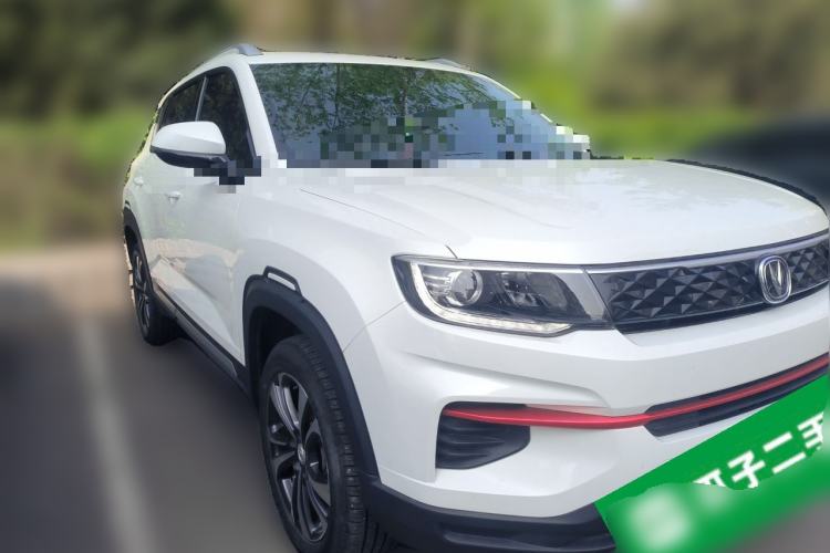 Used CHANGAN CS35PLUS 2021 Honor Million Edition 1.6L Manual Luxury Model Front Right 45 Deg