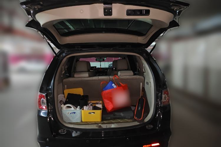 Used Mazda 8 2013 2.5L Deluxe Edition
