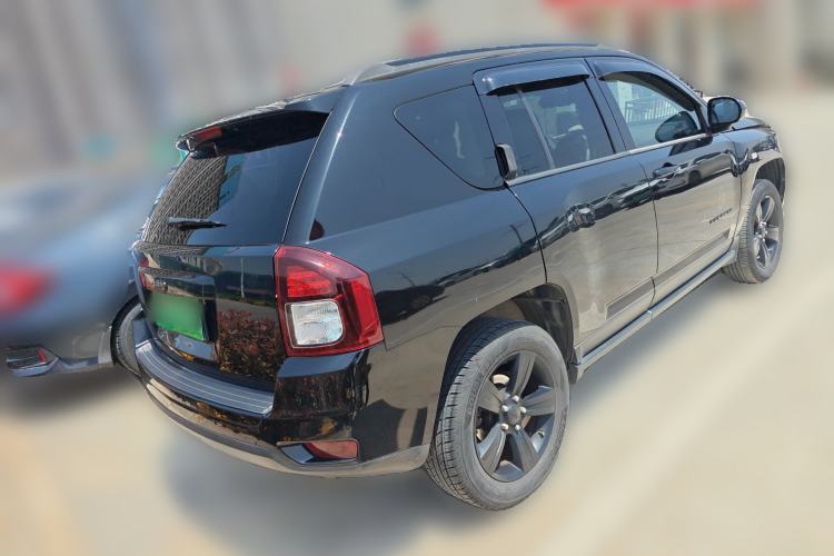 Used Jeep Compass 2014 2.4L Four-Wheel Drive Serpentine Collection Edition
