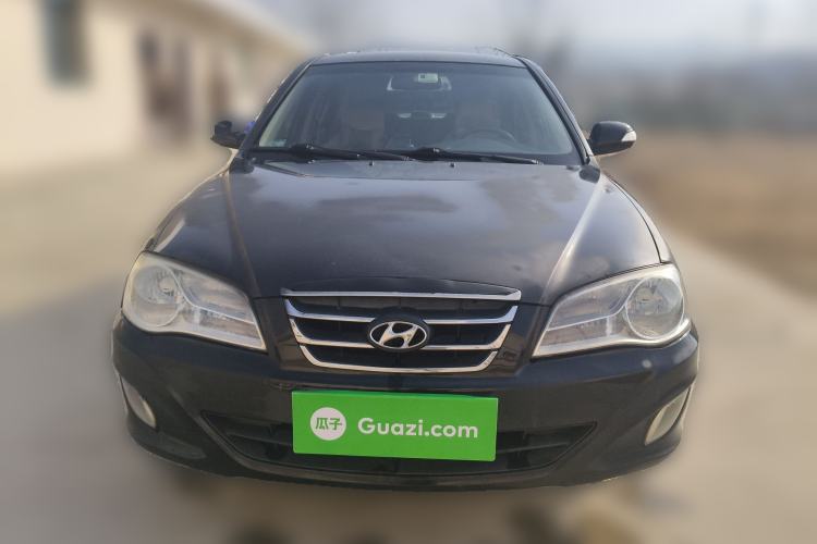 Used Hyundai Elantra 2011 1.6L Manual Comfort Version Front