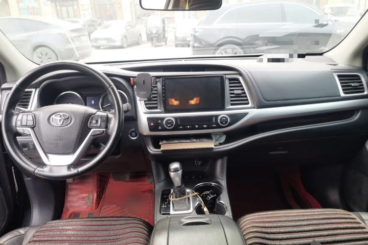 Used Toyota Highlander 2015 2.0T Four-Wheel Drive Luxury Edition 7-Seater