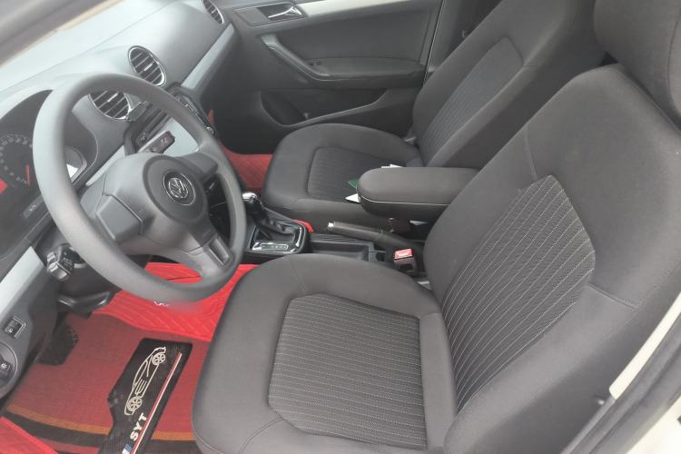 Used Volkswagen Jetta 2015 Value Edition 1.6L Automatic Comfort Version
