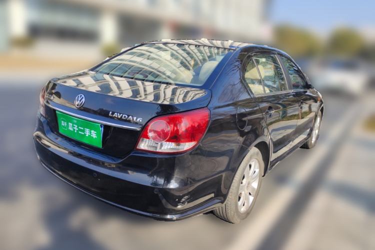 Used Volkswagen Lavida 2011 1.6L Automatic Premium Edition
