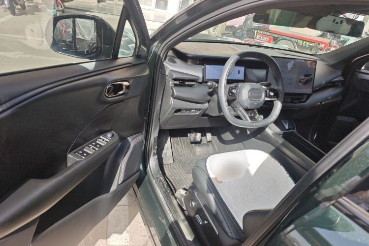 Used Lynk & Co 06 EM-P 2023 EM-P 126 Long-Range Halo