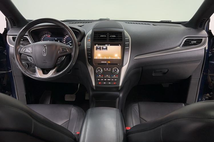 Used Lincoln MKC 2017 2.0T Two-Wheel Drive Deluxe Edition
