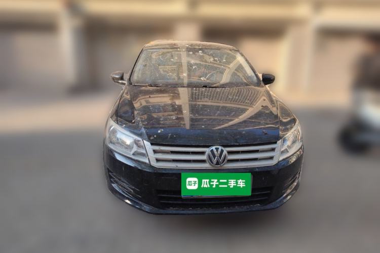 Used Volkswagen Santana 2015 1.6L Manual Fashion Edition Front