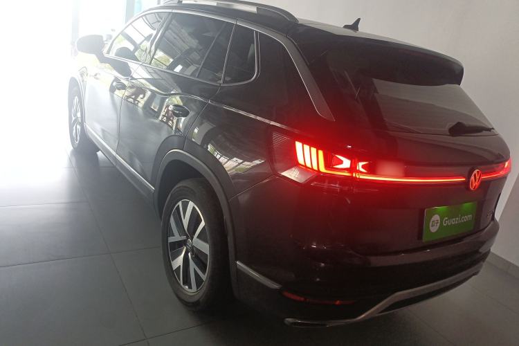 Used Volkswagen Tayron 2023 280TSI Two-Wheel-Drive Luxury Plus Advanced Version
