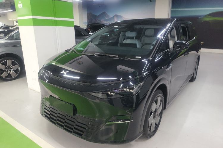 Used XPeng X9 2024 702 Ultra-Long Range Max