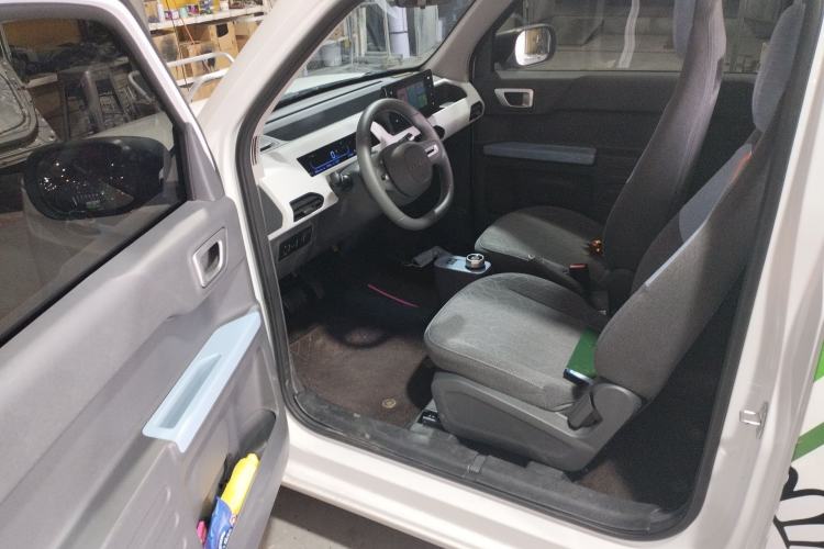 Used Geely Galaxy Panda 2024 Panda Mini 200km Endurance Bear
