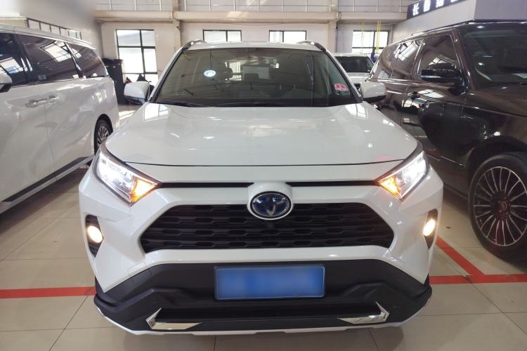 Used Toyota RAV4 2020 Dual-Engine 2.5L E-CVT 4x4 Elite PLUS Edition