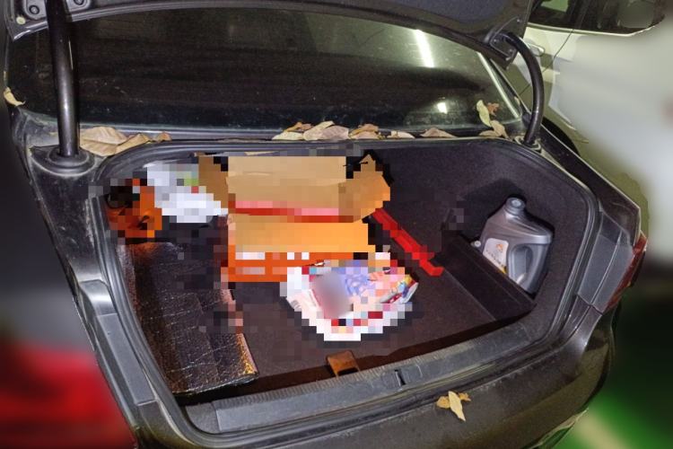 Used Volkswagen Magotan 2012 Revised 1.8TSI Luxury Version Trunk