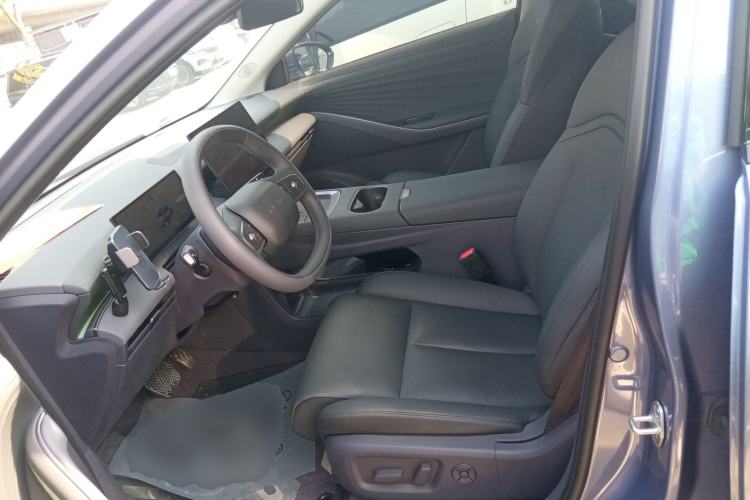 Used Nissan N6 2026 Model 180 Max Left Front Seat