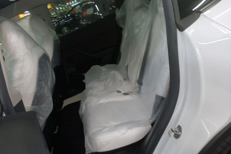 Used Tesla Model Y 2022 Long-Range All-Wheel-Drive Version